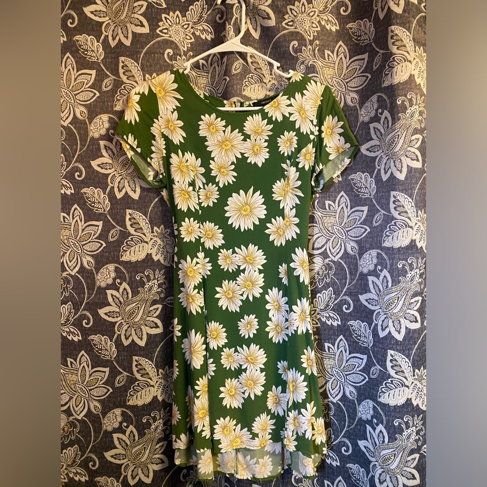 Green & White flower dress